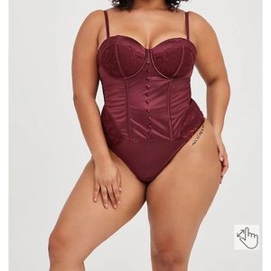 Lace up corset bustier